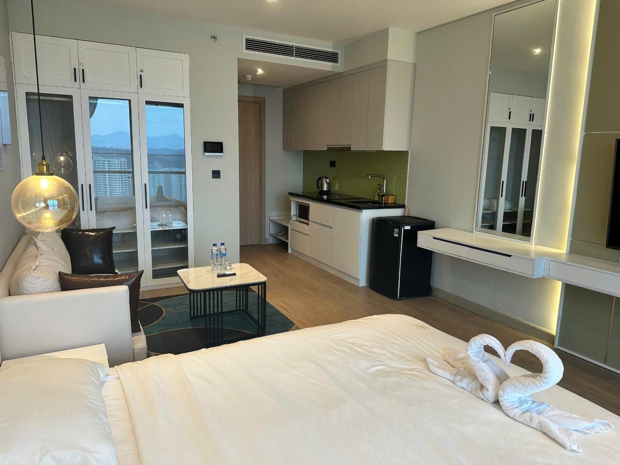 Comzy Ha Long Homestay Екстер'єр фото